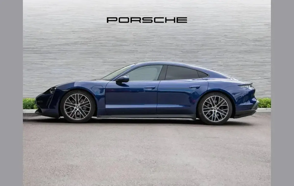 Used Porsche Taycan 350 kW (476 HP) 2021 Blue Sedan
