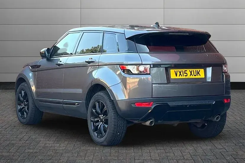Used Land Rover Range Rover evoque Pure 187 HP (137 kW) 2015 Corris grey SUV