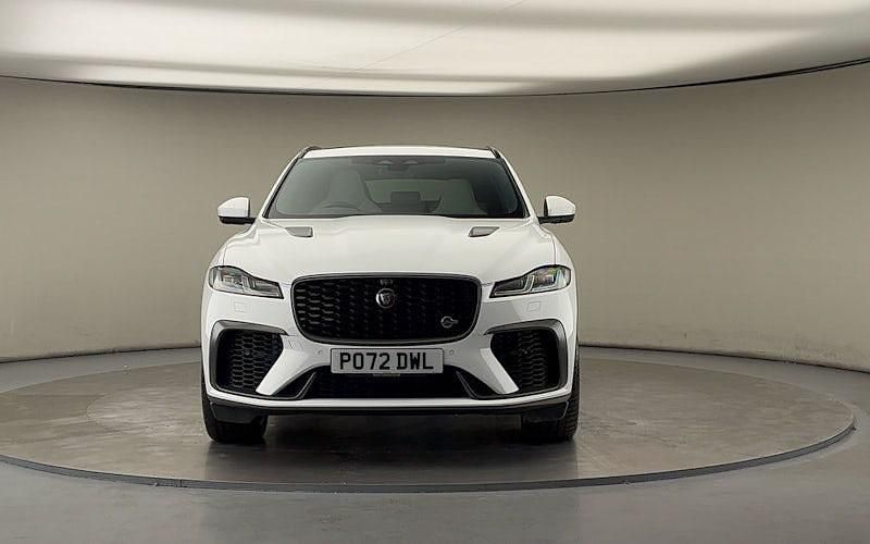 Used Jaguar F-Pace SVR 551 HP (405 kW) 2022 White SUV