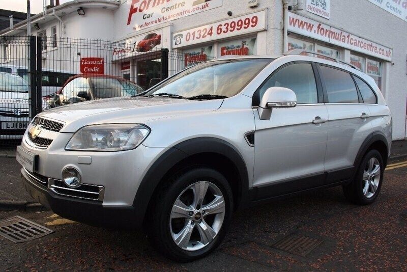 Silver Used 2011 Chevrolet Captiva LTZ SUV | £8,990 - Image 1/4
