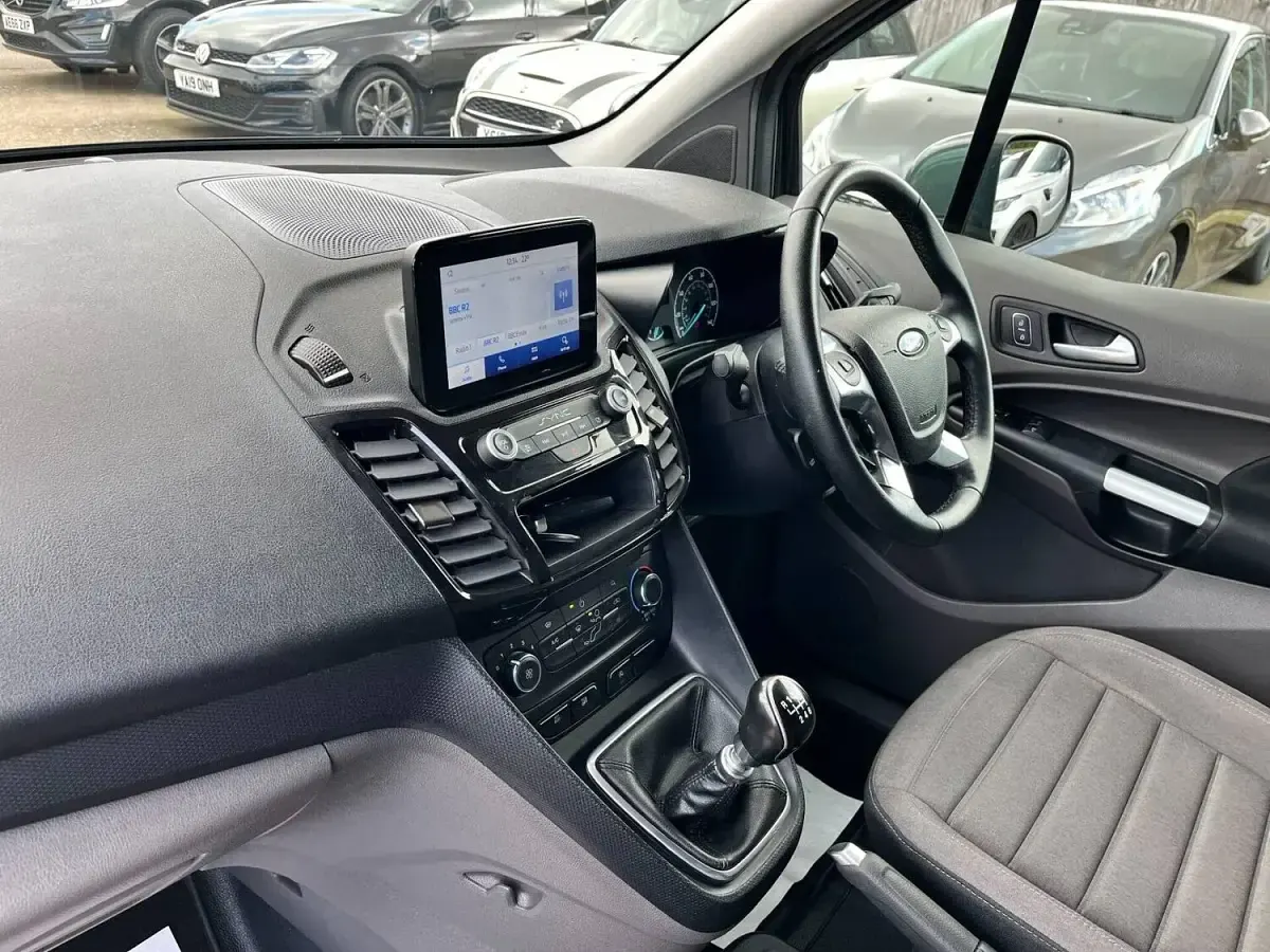Used Ford Transit Connect Limited 2022 Grey MPV