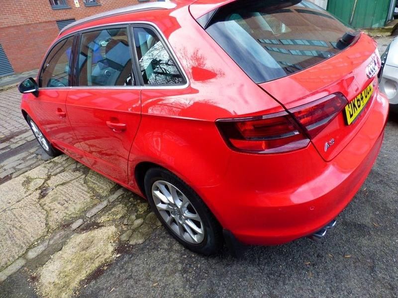 Used Audi A3 2014 Red Hatchback