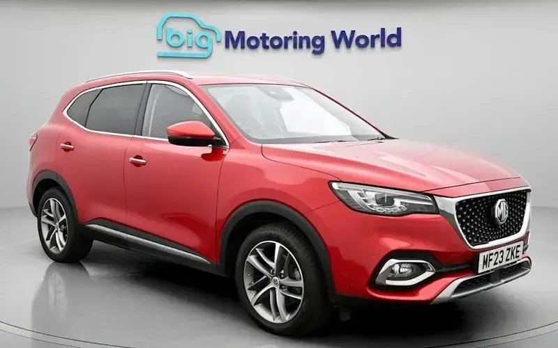 Używany MG HS Exclusive 162 KM (119 kW) 2023 SUV
