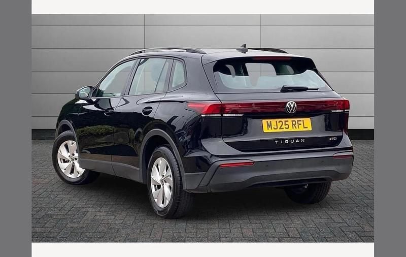 Used VW Tiguan 129 HP (94 kW) 2025 Black SUV