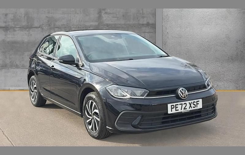 Used VW Polo Life 95 HP (69 kW) 2022 Black Hatchback
