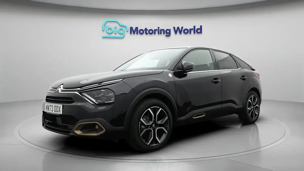 Used Citroën e-C4 100 kW (136 HP) 2023 Black Hatchback