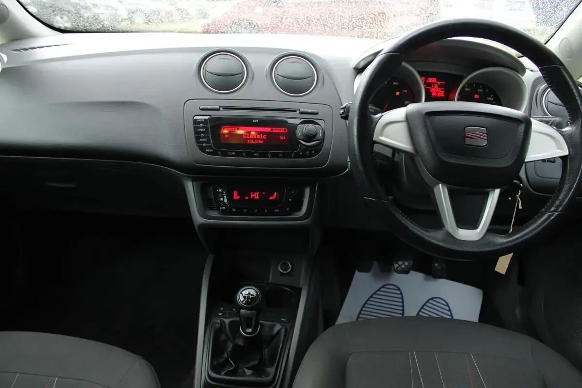 Used Seat Ibiza Copa 85 HP (62 kW) 2011 Grey Hatchback