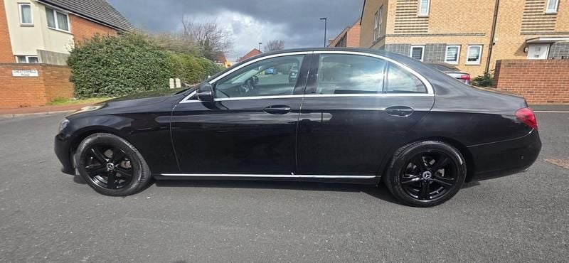 Used Mercedes E200 SE 2017 Black Sedan