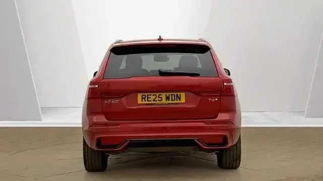 Used Volvo XC60 Plus 345 HP (253 kW) 2025 SUV