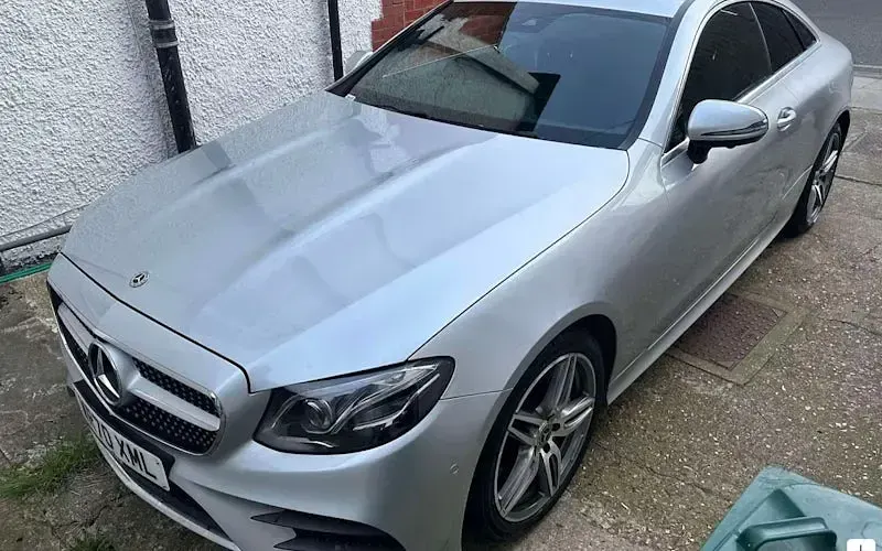 Used Mercedes E300 AMG Line Premium 245 HP (180 kW) 2020 Silver Coupe