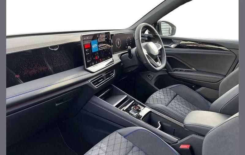 Used VW Tiguan Black Edition 200 HP (147 kW) 2025 White SUV