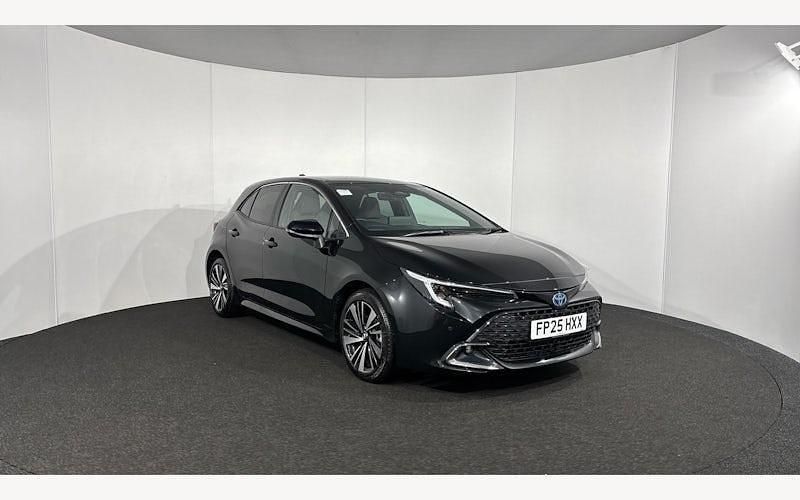 Used Toyota Corolla Design 140 HP (102 kW) 2025 Hatchback