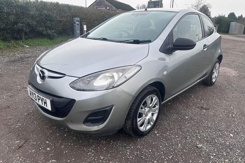 Used Mazda 2 2013 Silver Hatchback