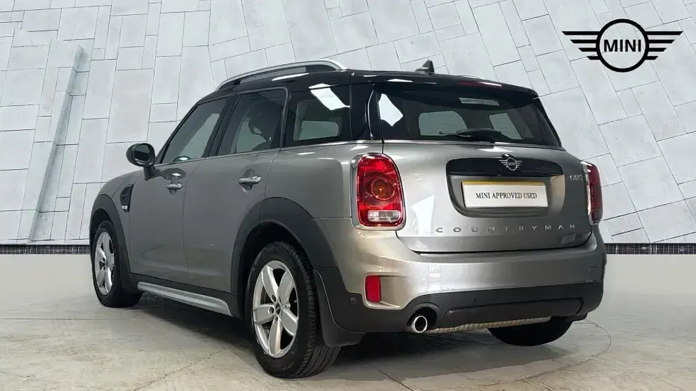 Used Mini Cooper Countryman Classic 134 HP (98 kW) 2019 Silver SUV
