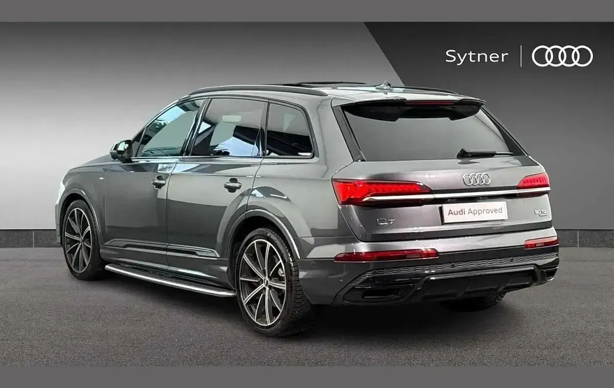 Used Audi Q7 Black Edition 281 HP (206 kW) 2019 Grey SUV