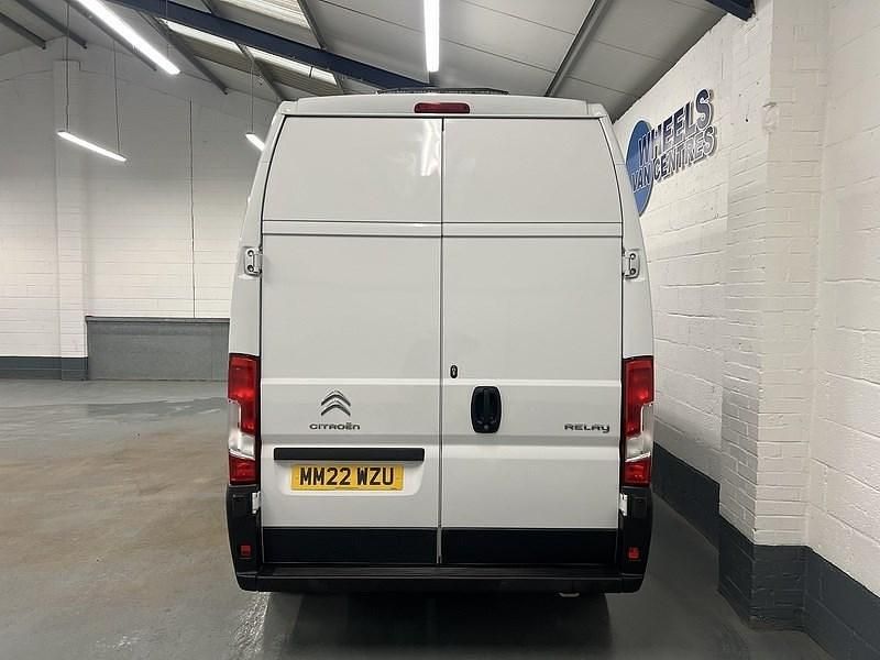 Used Citroën Relay 140 HP (102 kW) 2022 White Van