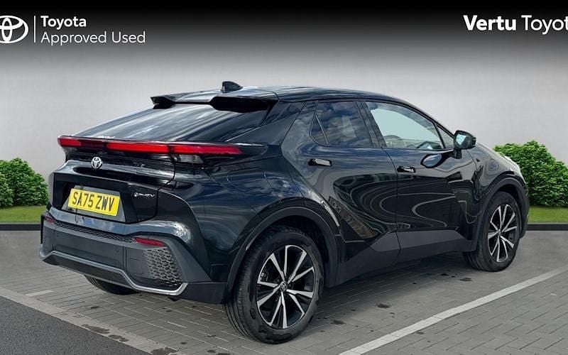 Second-hand Toyota C-HR Design 223 CP (164 kW) 2025 Other SUV