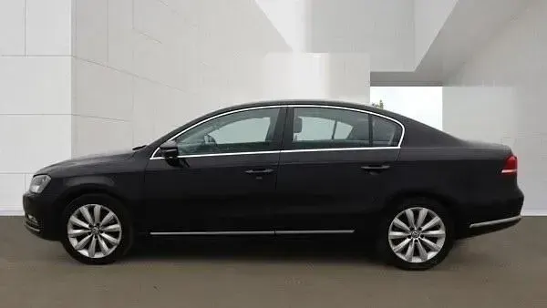 Begagnad VW Passat Highline 2013 Svart Sedan