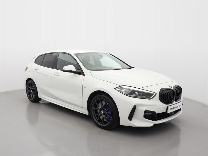 Used BMW 120 M Sport 187 HP (137 kW) 2023 White Hatchback