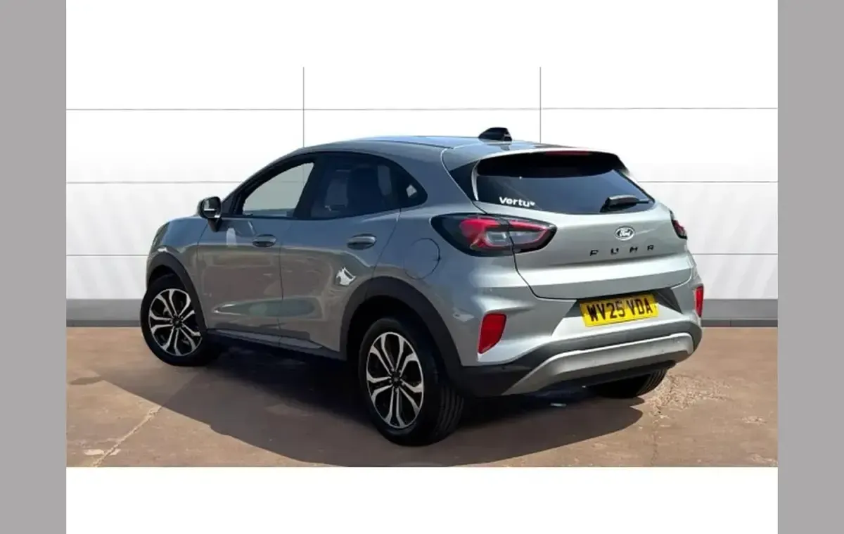 Used Ford Puma Titanium 123 HP (90 kW) 2025 Silver SUV