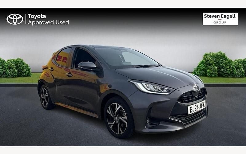 Used Toyota Yaris Hybrid Design 116 HP (85 kW) 2026 Hatchback