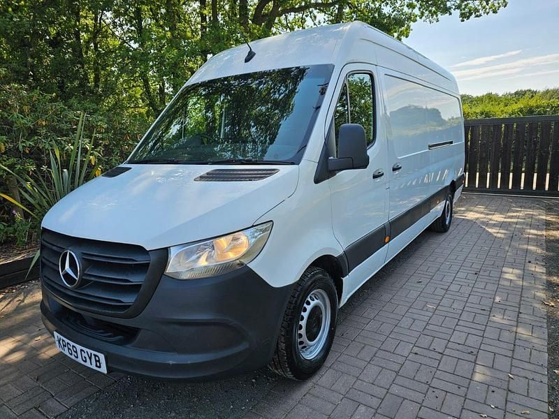White Used 2019 Mercedes Sprinter Van | £12,495 (Expensive) - Image 1/4