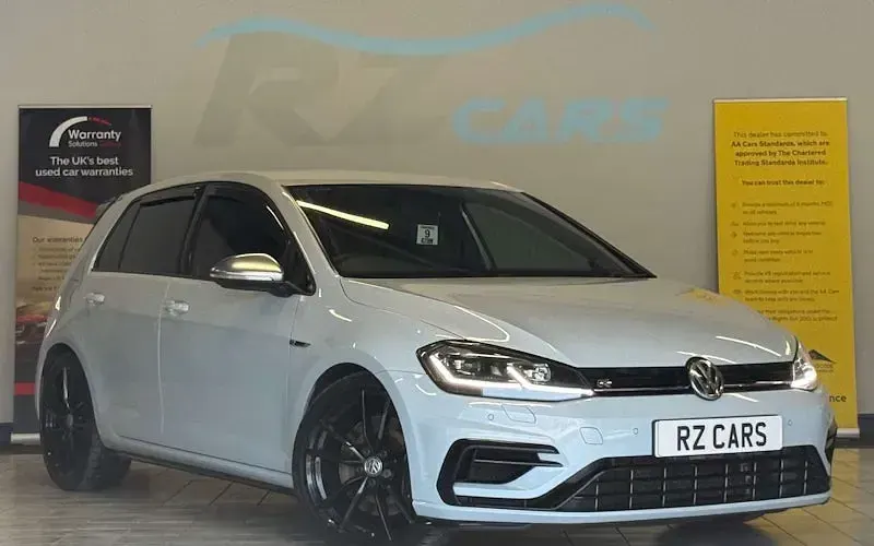 Used VW Golf VII R 310 HP (228 kW) 2017 Hatchback