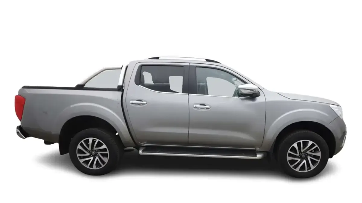 Begagnad Nissan Navara Tekna 2016 Grå Pickup