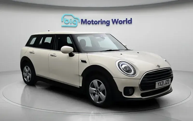 Used Mini Cooper Clubman Classic 136 HP (100 kW) 2022 Estate