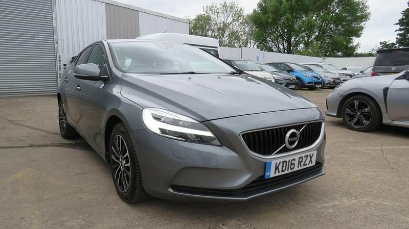 Grey Used 2016 Volvo V40 Momentum Estate | £6,395 (Super price) - Image 1/4