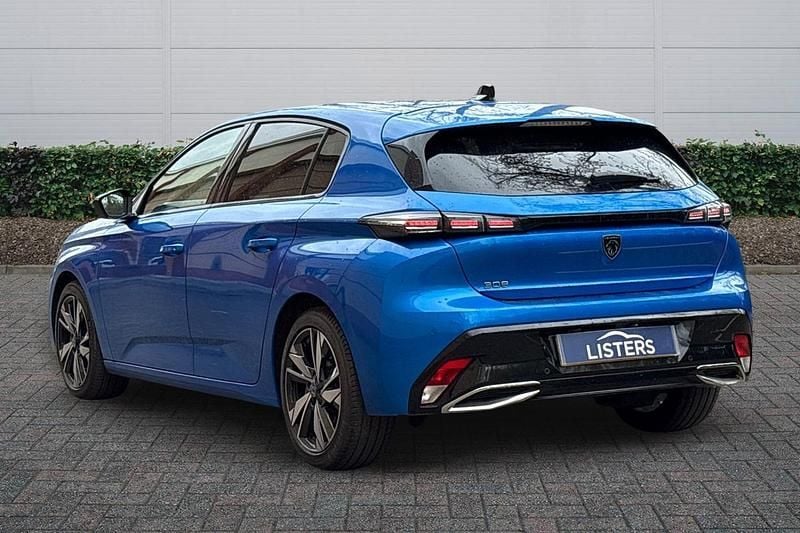 Used Peugeot 308 Allure 130 HP (95 kW) 2022 Blue Hatchback