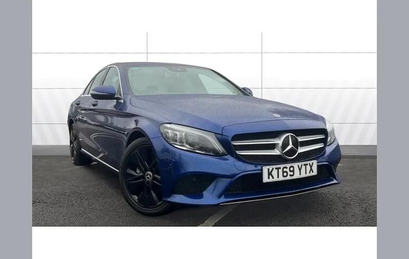 Usado Mercedes C200 Premium 184 HP (135 kW) 2019 Sedan