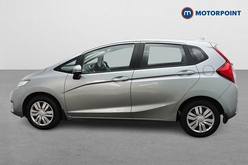 Used Honda Jazz S 102 HP (75 kW) 2016 Silver Hatchback