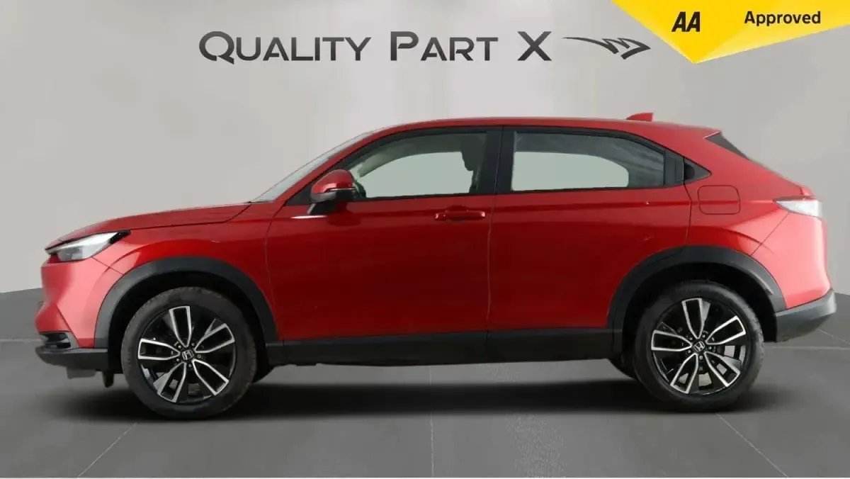 Used Honda HR-V Elegance 131 HP (96 kW) 2023 Red SUV