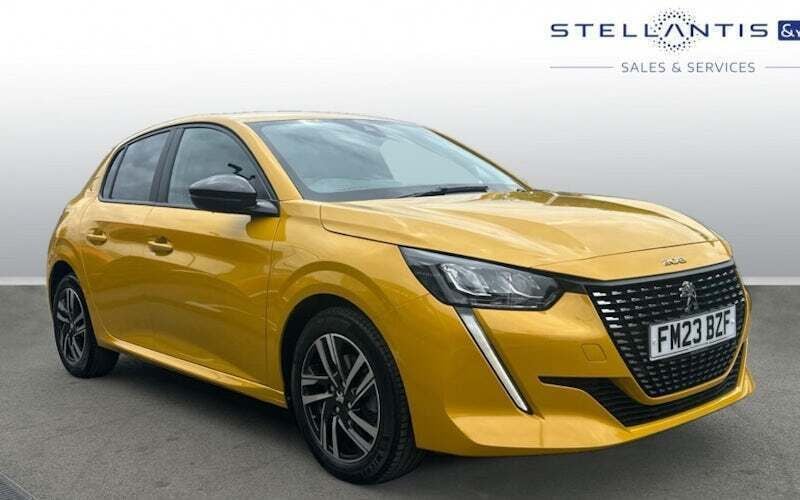 Used 2023 Peugeot 208 Active+ Hatchback | £15,155 (Good price) - Image 1/4