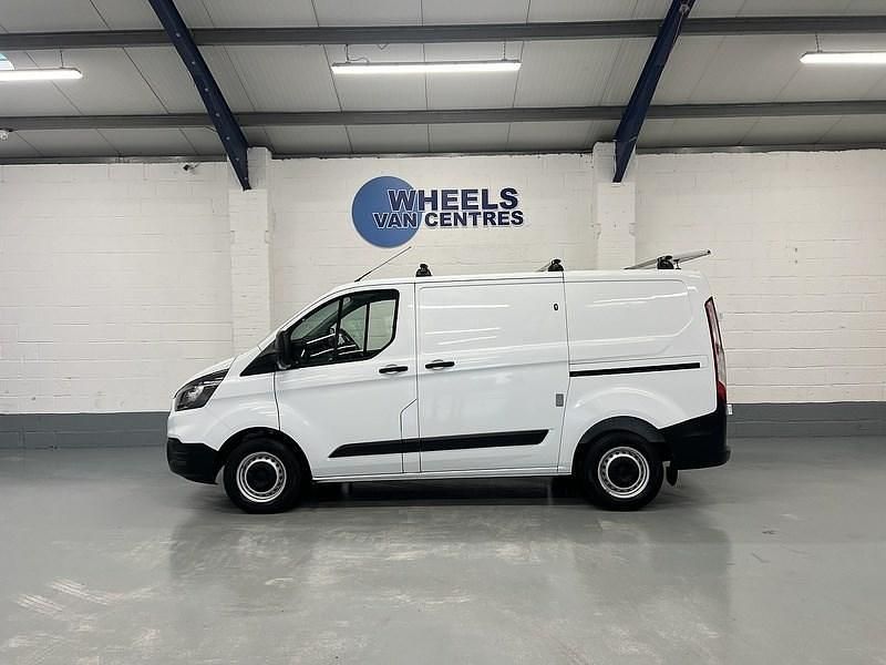Used Ford Transit Custom 105 HP (77 kW) 2023 White Van