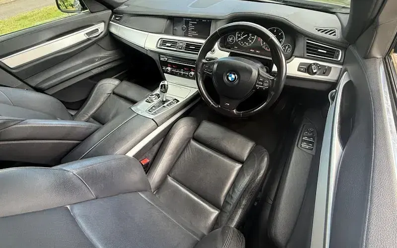 Used BMW 730 M Sport 245 HP (180 kW) 2012 Sedan