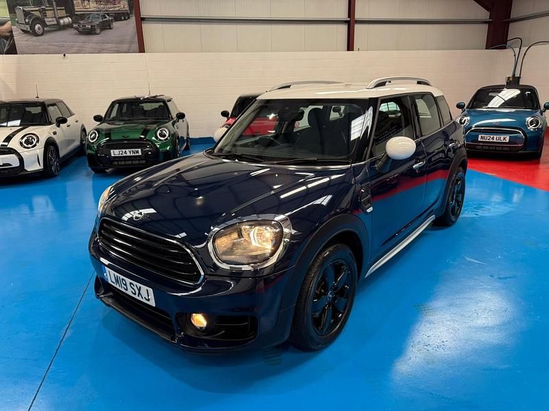 Blue Used 2019 Mini Cooper Countryman Classic SUV | £12,750 (Good price) - Image 1/4