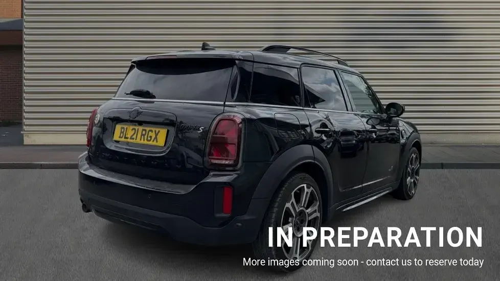 Used Mini Cooper S Countryman 220 HP (161 kW) 2021 Black SUV