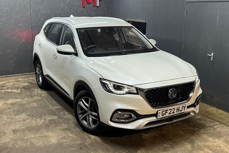 White Used 2022 MG HS Excite SUV | £11,990 (Super price) - Image 1/1