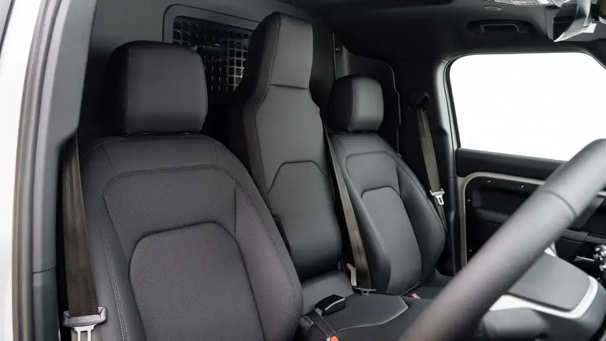 Ny Land Rover Defender S 2026 SUV