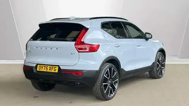 Usado Volvo XC40 Ultra 194 HP (142 kW) 2026 SUV