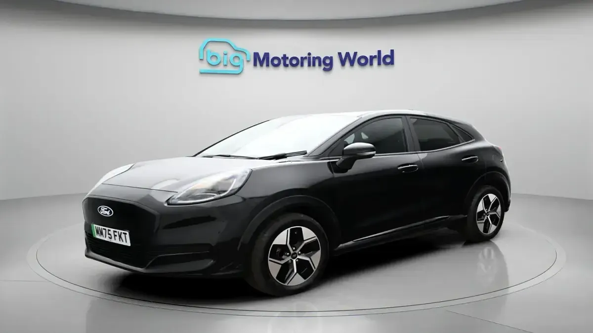 Used Ford Puma Gen-E Select 121 kW (165 HP) 2025 Black SUV