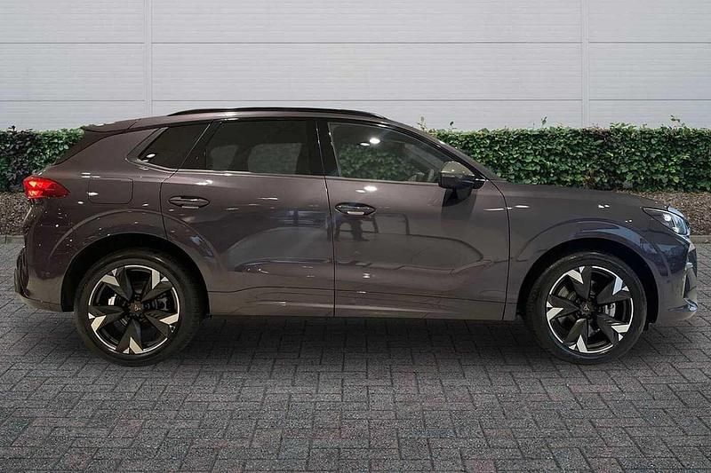 Used Cupra Terramar 272 HP (200 kW) 2026 Premium metallic SUV