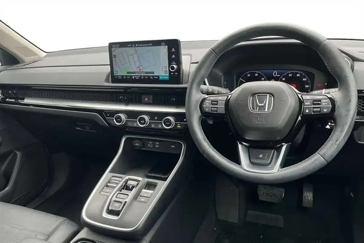Used Honda CR-V Elegance 184 HP (135 kW) 2025 Platinum white SUV