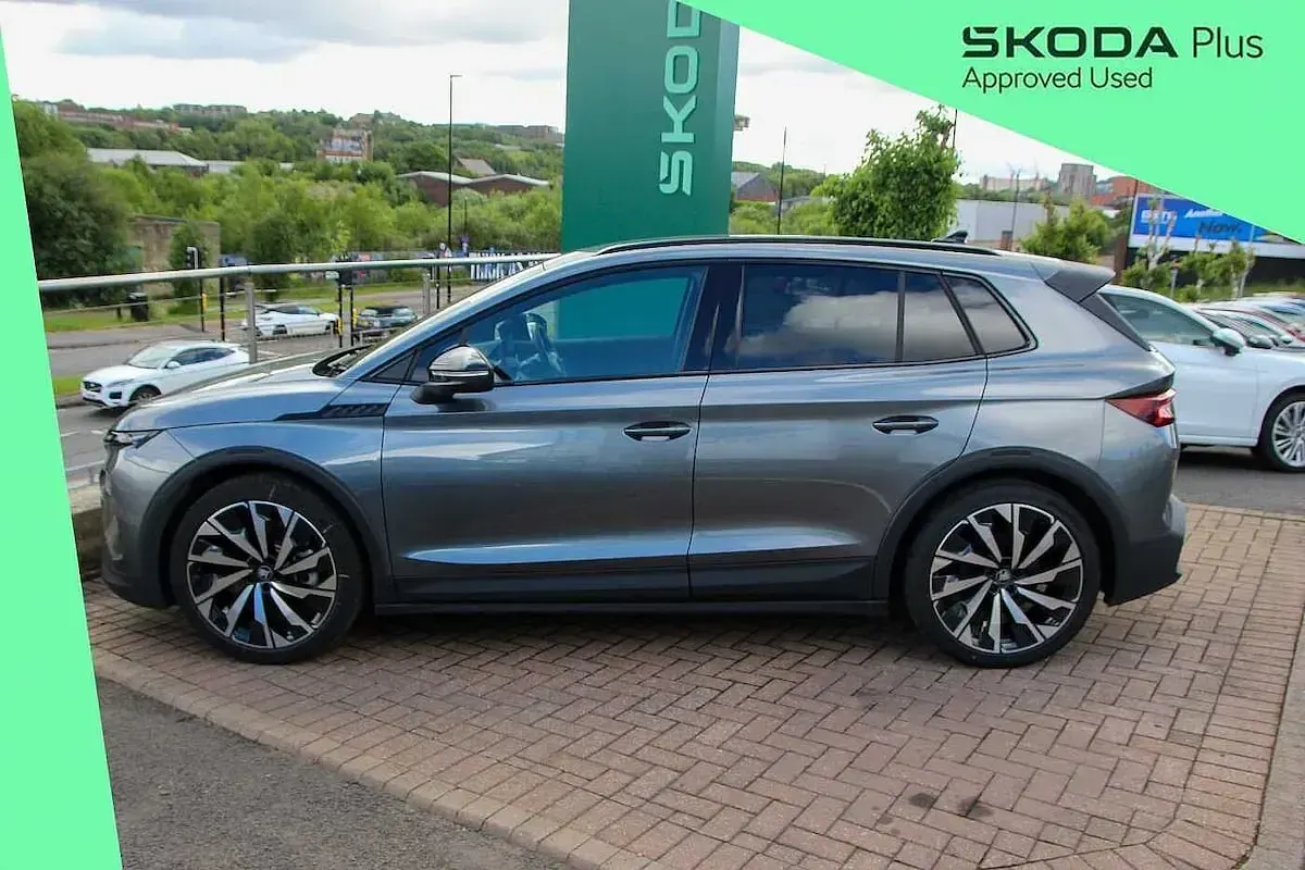 Used Skoda Elroq SportLine 210 kW (286 HP) 2025 Graphite grey metallic SUV