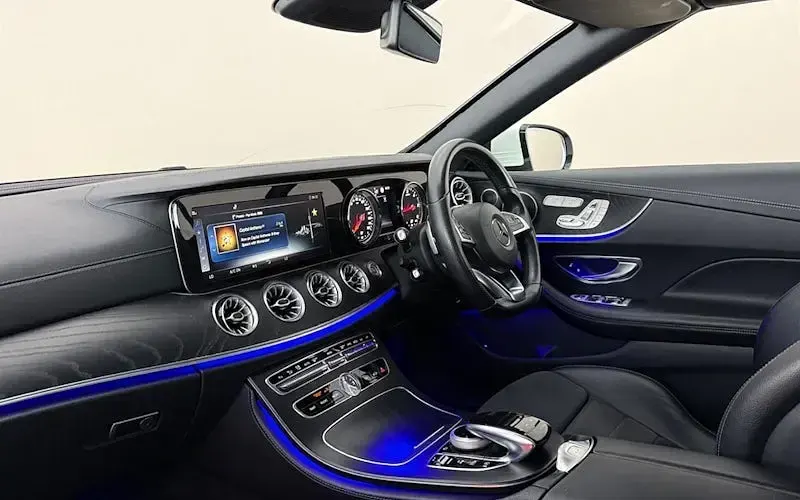 Used Mercedes E220 AMG line 194 HP (142 kW) 2020 Cabriolet