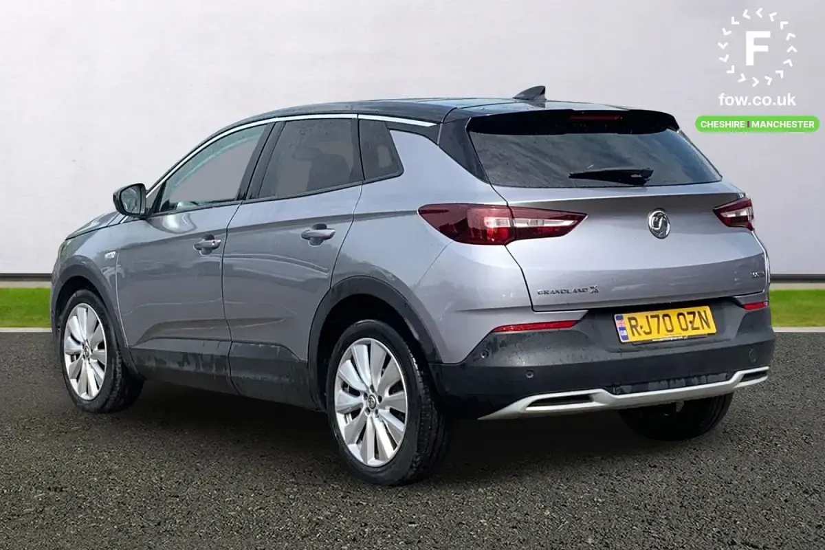 Usado Vauxhall Grandland X Elite 131 CV (96 kW) 2020 Gris SUV