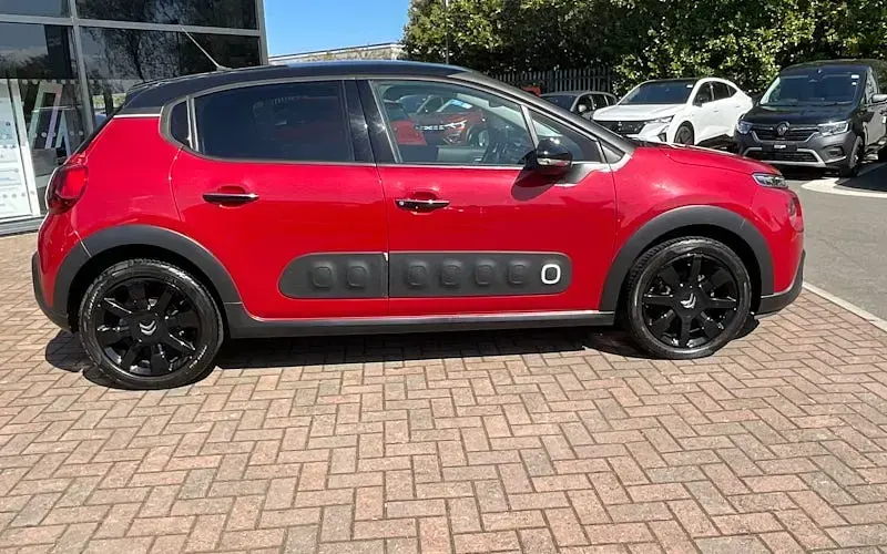 Used Citroën C3 Flair 110 HP (80 kW) 2018 Hatchback