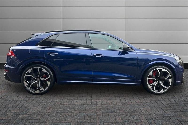 Used Audi RS Q8 Advanced 600 HP (441 kW) 2023 Navarra blue SUV
